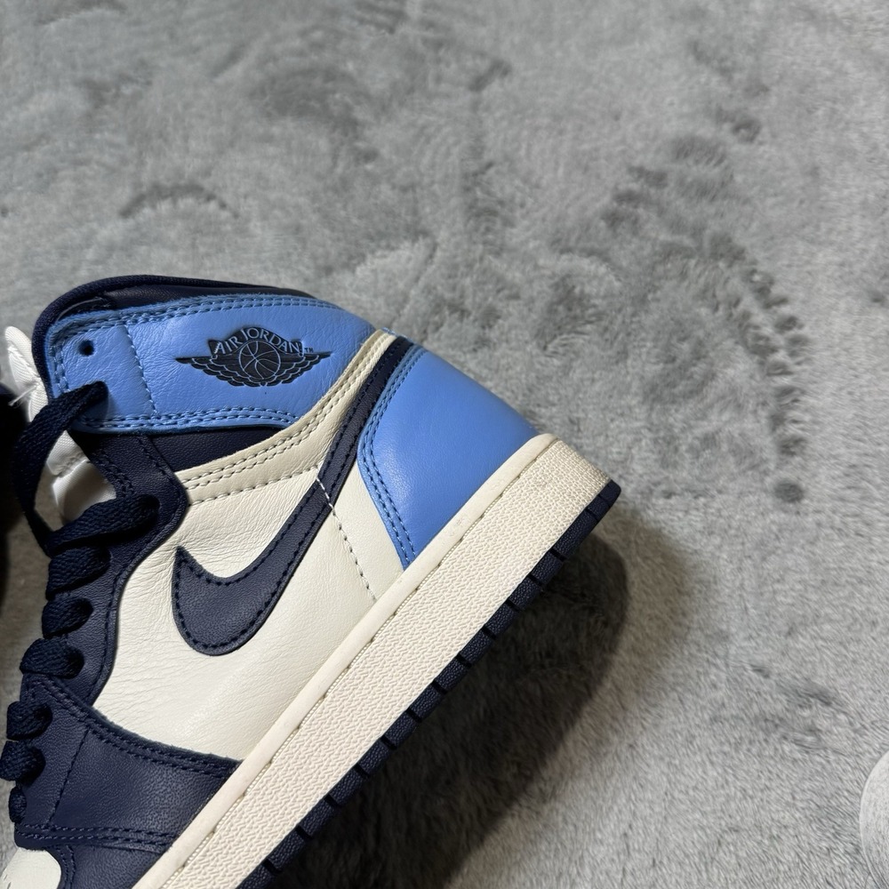Nike Air Jordan 1 Retro High (GS) Obsidian UNC 575441-140 Size 4Y / 5.5W - Picture 2 of 14